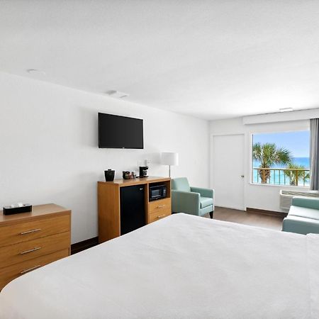 Chateau Beachfront Hotel, A By The Sea Resort بنما سيتي بيتش المظهر الخارجي الصورة