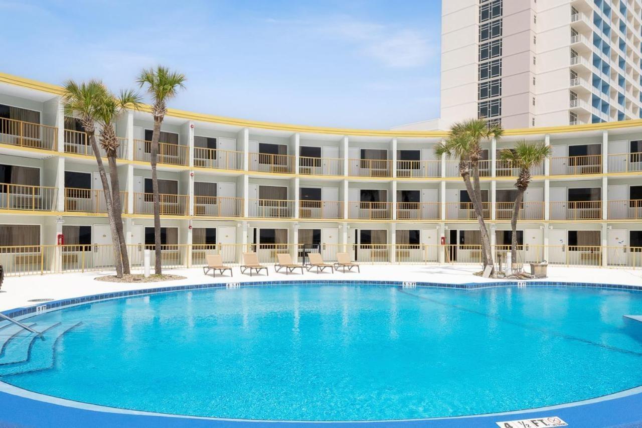 Chateau Beachfront Hotel, A By The Sea Resort بنما سيتي بيتش المظهر الخارجي الصورة